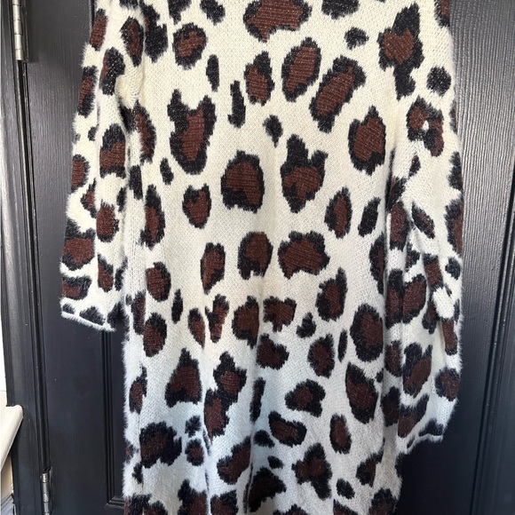 Leopard Print Open Front Cardigan - Picture 3 of 3